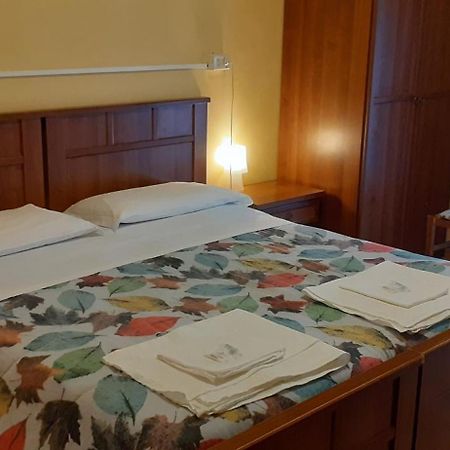 Albergo Da Peppino Poggio Mirteto Екстериор снимка